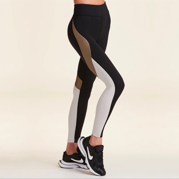 Alala Pants - Alala Edge Ankle Tight Gold Dust SZ Medium